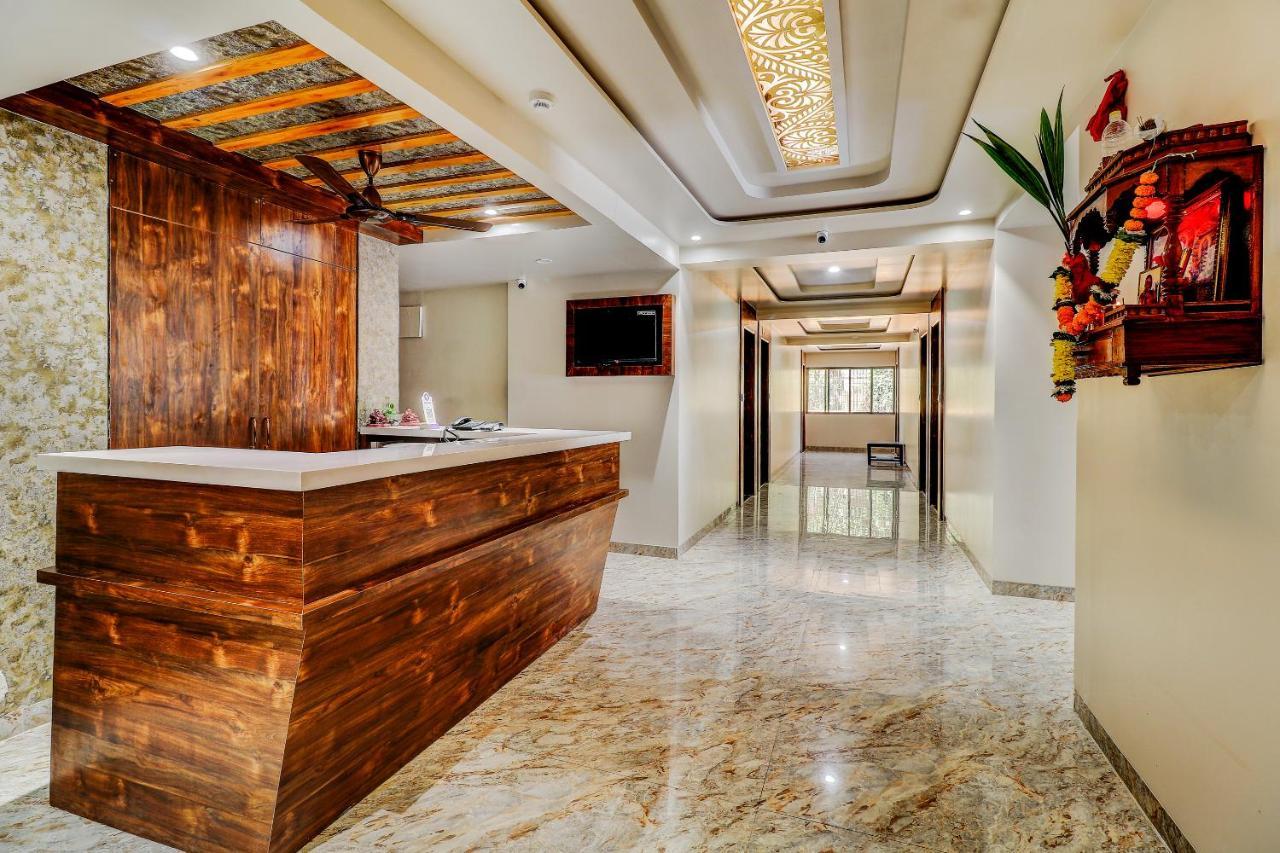 Hotel Apratim Lodging & Boarding Ulhāsnagar Εξωτερικό φωτογραφία